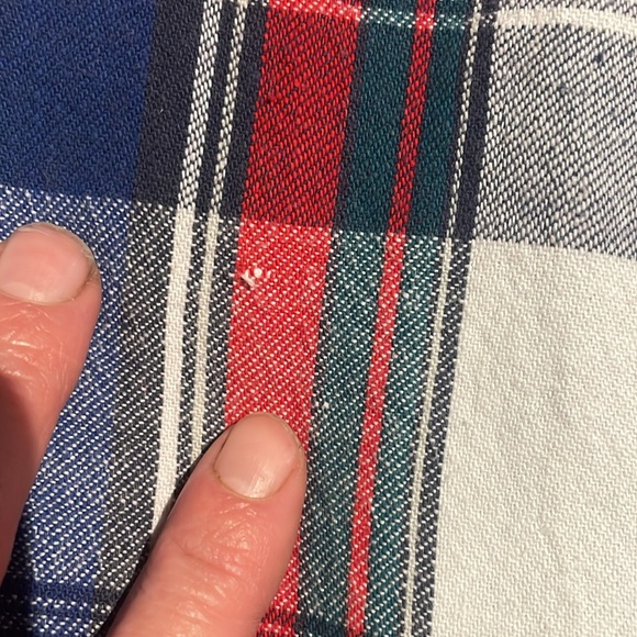 Wrangler pearl snap long sleeve button down, 100% cotton. - Picture 6 of 6